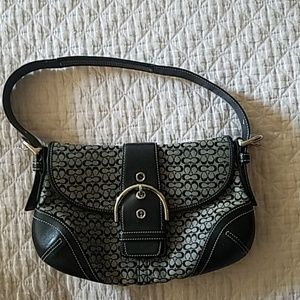 NWOT COACH SIGNATURE BAG